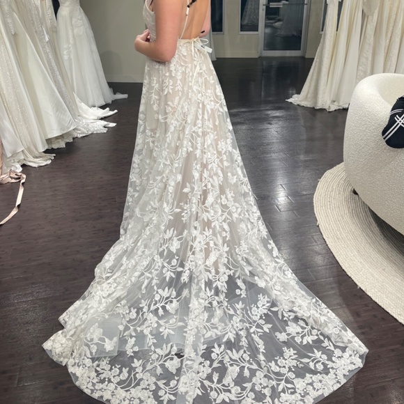 Blush by Haley Paige - Picture 3 of 3